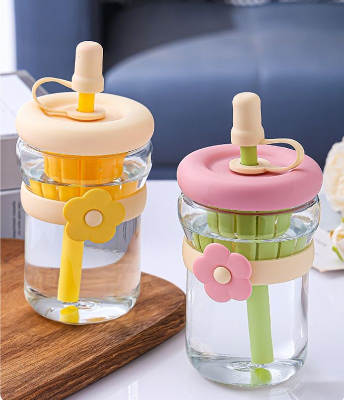 🌸 Cute Flower Glass Tumbler with Straw