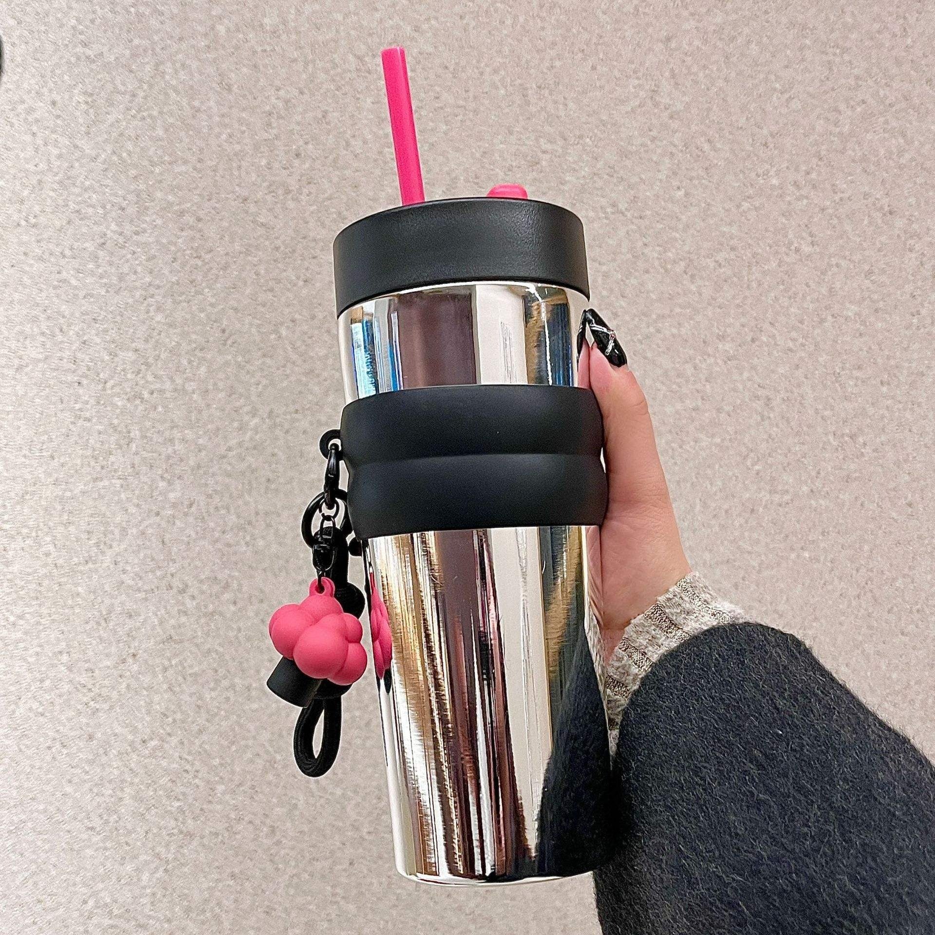 710ML Travel Stainless Steel Vacuum Insulated Coffee Mug with Straw, Handgrip & Leak-Proof Lid