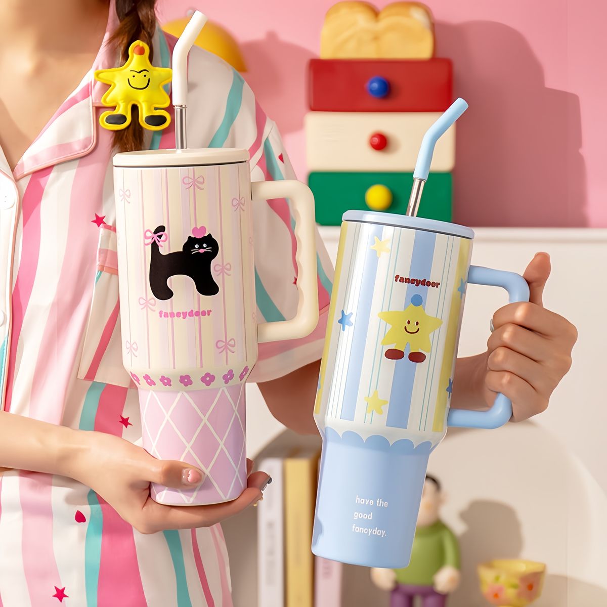 Cute Cat Print Handheld  Mug with Lid & Handle 🐾☕